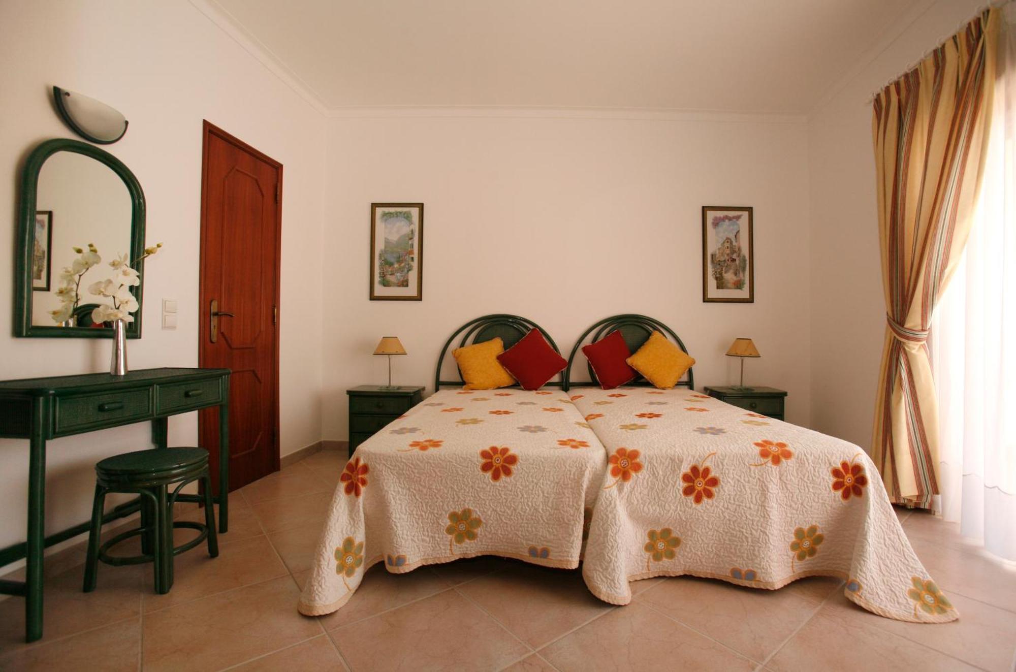 Apartamentos Coral Do Vau Portimão Exteriér fotografie